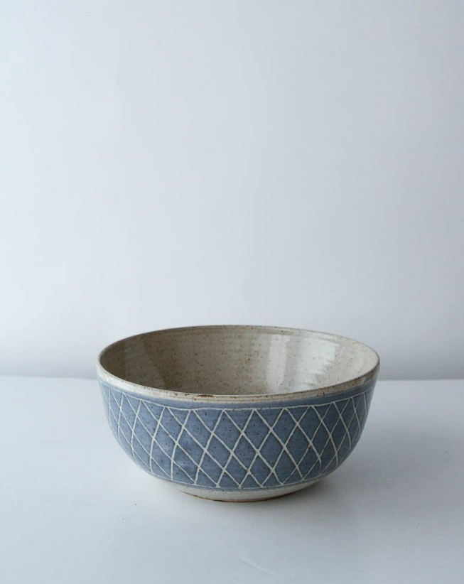 indigo-serving-bowl